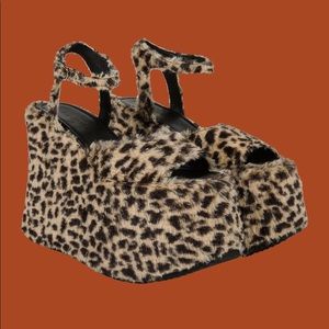 Unif cheetah hex platforms